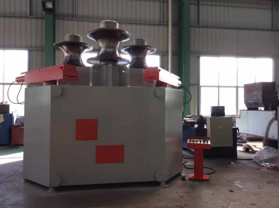 Máquina laminadora de perfiles hidráulica CNC Powermatic